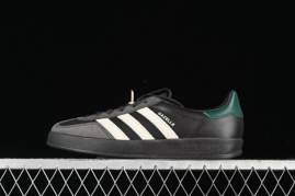 Picture of Adidas Gazelle _SKUfw18028566668385021fw
